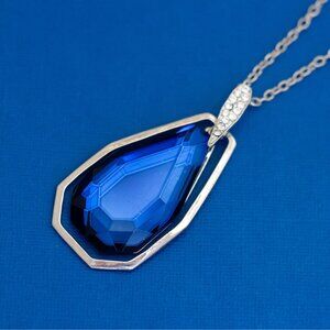 34 inch, Vintage Blue Faux Gemstone Silver Tone Necklace - D42